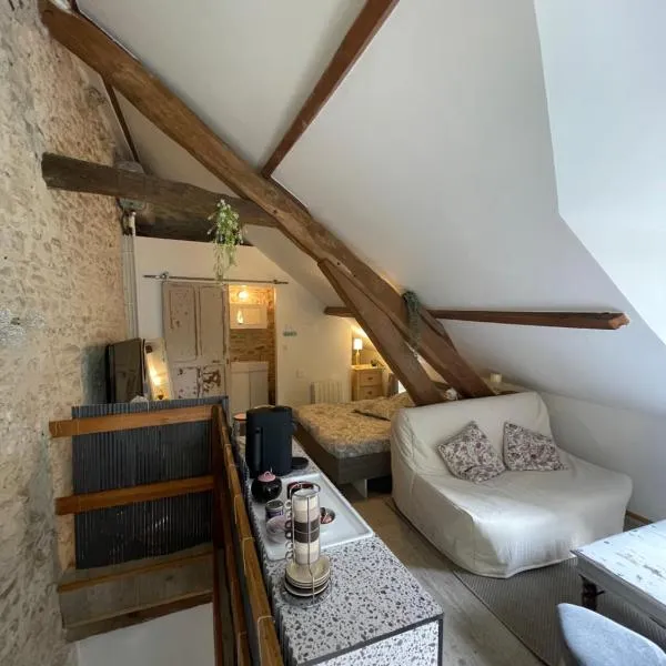 Maison bleue，位于Beynes的酒店