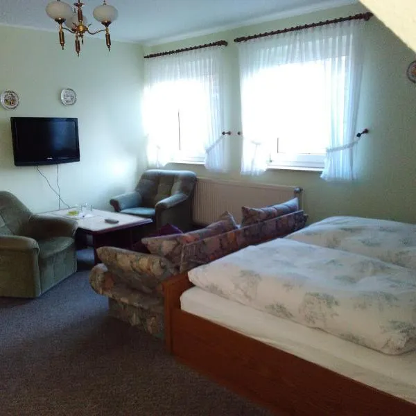 Gasthaus Columbus，位于瓦尔斯罗德的酒店