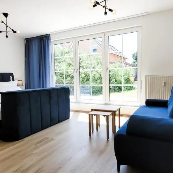 KOMM - Terrasse- Parkplatz- Küche- Boxspringbett，位于耶拿的酒店