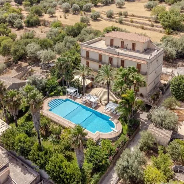 ALTA lux homeholiday stone，位于莫迪卡的酒店