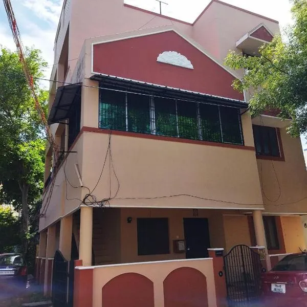 Ahobilam Homestay，位于蒂鲁奇奇拉帕利的酒店