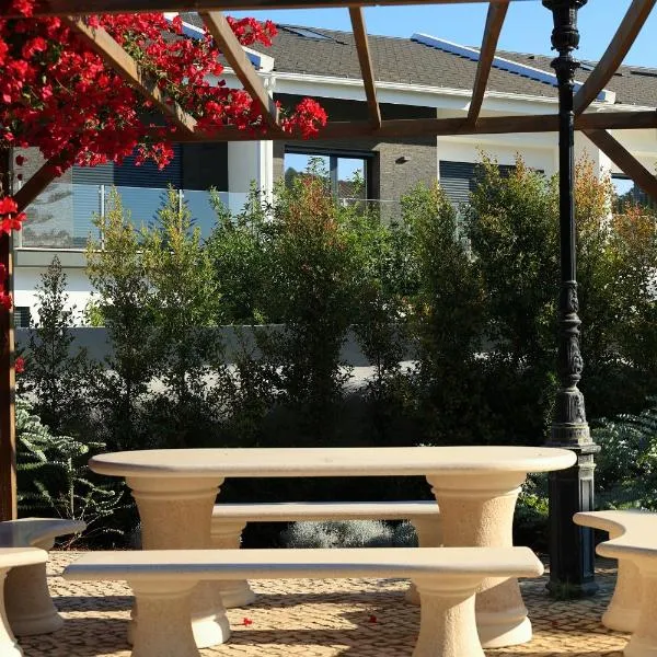 AOMO ART SPACE Hostel，位于奥埃拉斯的酒店