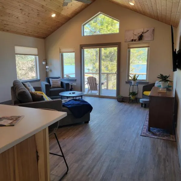 Lakeshore Lodging Suites，位于荷马的酒店