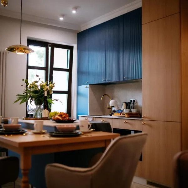 Apartamenty Chopina Stare Miasto Zamość, Apartamenty Dwuosobowe, Apartamenty Czteroosobowe z Prywatną Sauną，位于扎莫希奇的酒店