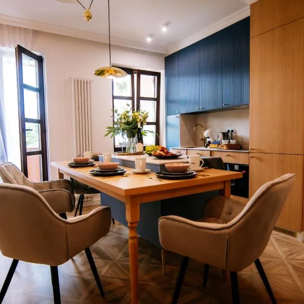 Apartamenty Chopina Stare Miasto Zamość, Apartamenty Dwuosobowe, Apartamenty Czteroosobowe z Prywatną Sauną，位于扎莫希奇的酒店