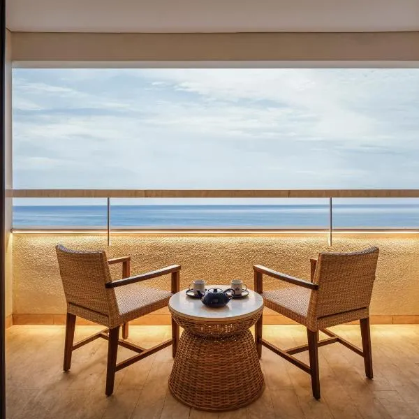 Bali Beach Hotel，位于沙努尔的酒店