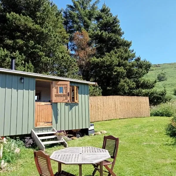 Wainstones Shepherd's Hut，位于诺斯阿勒顿的酒店