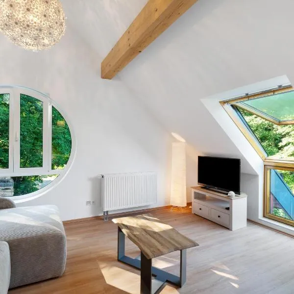 Ferienwohnung am Hirschfelsen，位于比赫莱尔塔尔的酒店