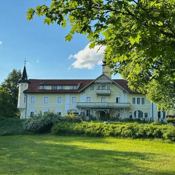 Gästehaus Gut Frauendorf，位于Windorf的酒店