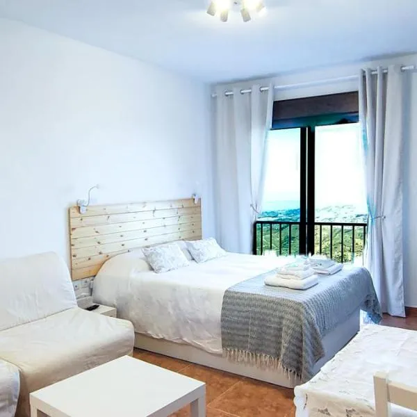 Estudio Panorámico Comares，位于Comares的酒店