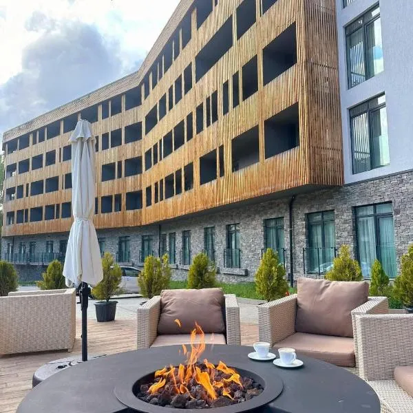 HOTEL ARCHI KOKHTA BAKURIANI，位于巴库里阿尼的酒店