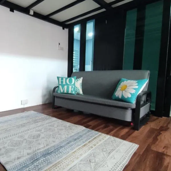 Maileyna Homestay 2，位于Kampong Alor Merah的酒店