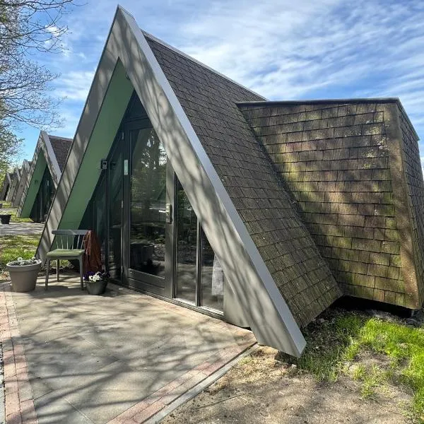 Hotelhuisjes Medemblik，位于维灵厄韦夫的酒店