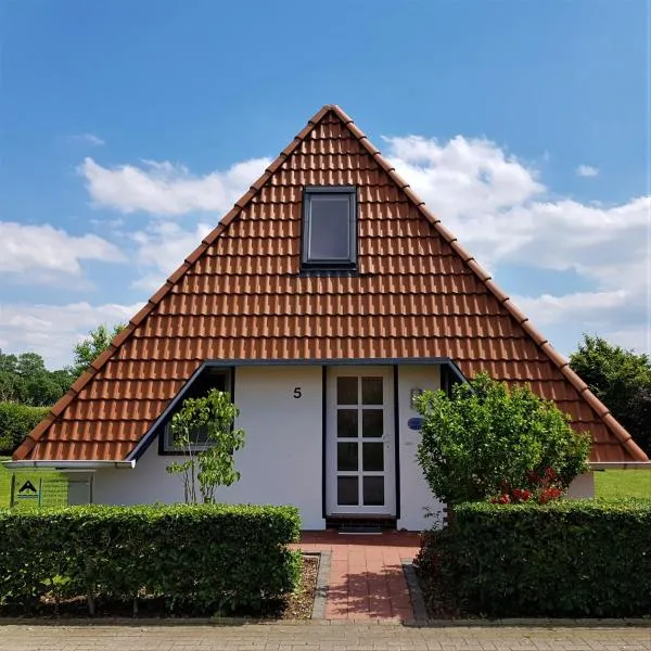 Ferienhaus Carolin am Nordseedeich,位于Schottwarden的酒店