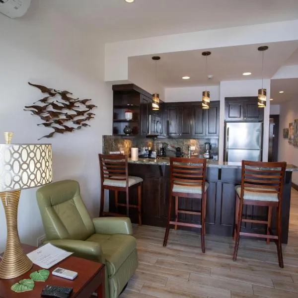 360 Splendor 207B-Ocean View Condo-Breakfast Included!，位于普拉亚弗拉明戈的酒店