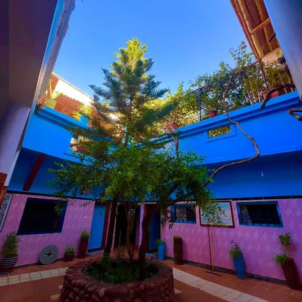 Maison d'hôte Riad Todra，位于廷吉尔的酒店