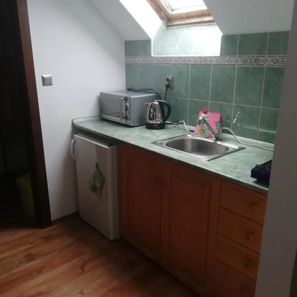 Apartmány Pod Kapličkou，位于Stachy的酒店