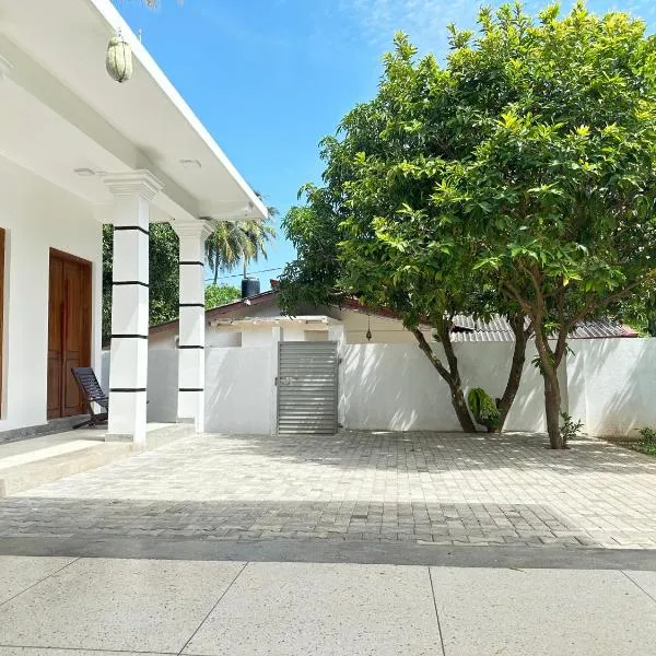 Malin Villa，位于阿努拉德普勒的酒店