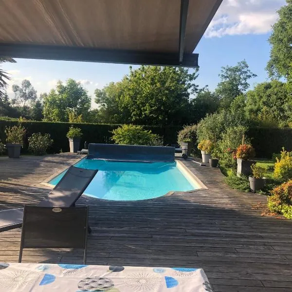 Un coin de paradis，位于Pléchâtel的酒店