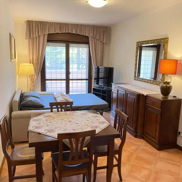 Da Nonna Maria，位于Vitinia的酒店