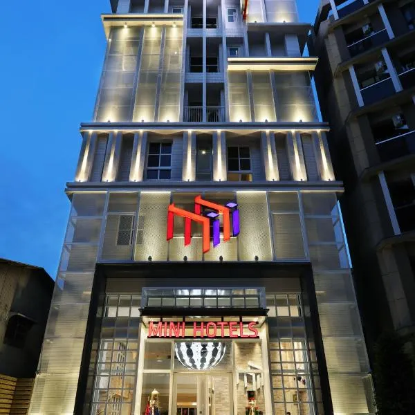 MINI HOTELS (台中火车站馆)，位于雾峰的酒店