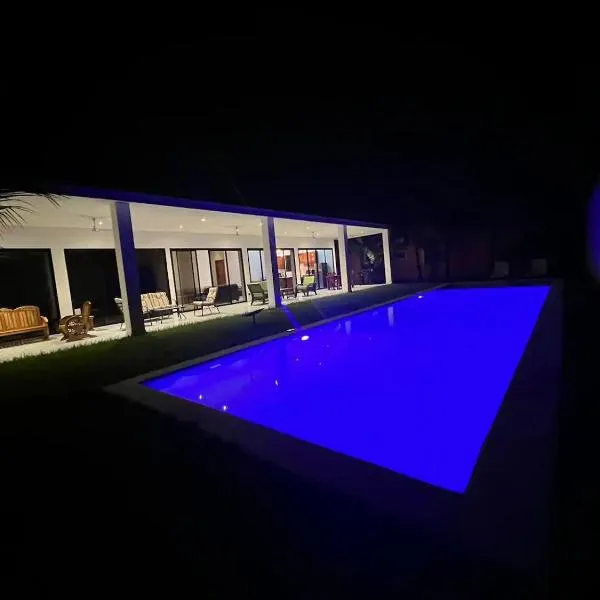 Villa Florencia Costa del Sol，位于Las Isletas的酒店