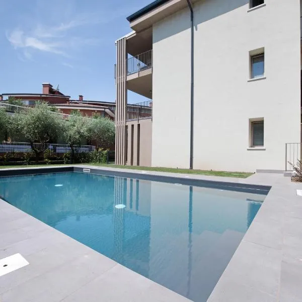 Residence Eleonora，位于加尔达的酒店