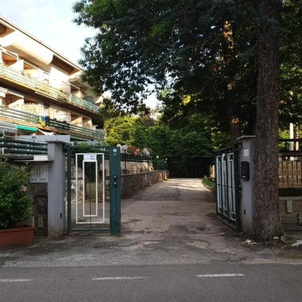 Domus Mari，位于菲乌吉的酒店