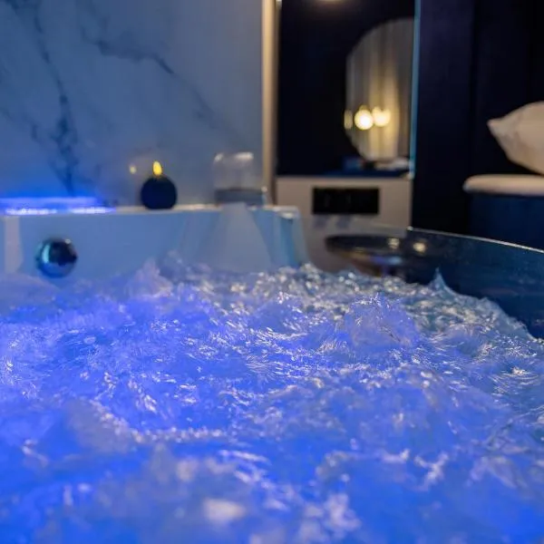 LUNA Luksusowy apartament z jacuzzi na Mazurach，位于厄尔科的酒店