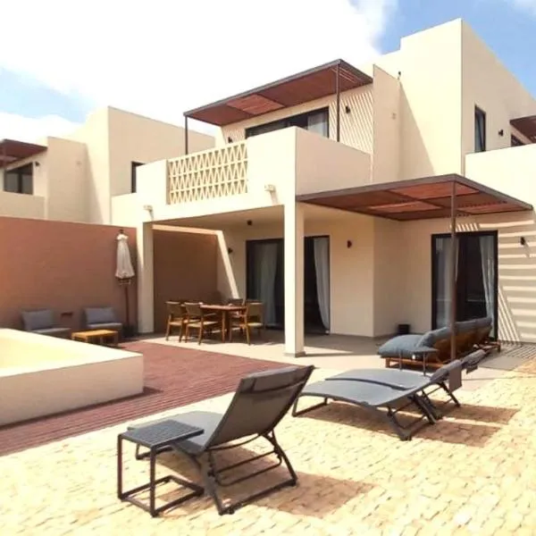 Vila Cristina Alojamento, Praia Estoril, Boa Vista，位于萨尔雷的酒店
