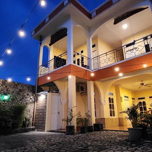 Delfika 2 Guest House，位于Bandanaira的酒店