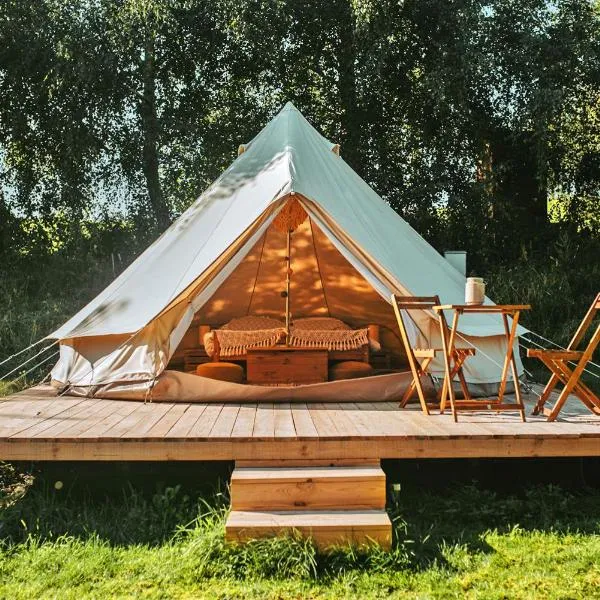 Miła Łąka Glamping，位于米科瓦伊基的酒店