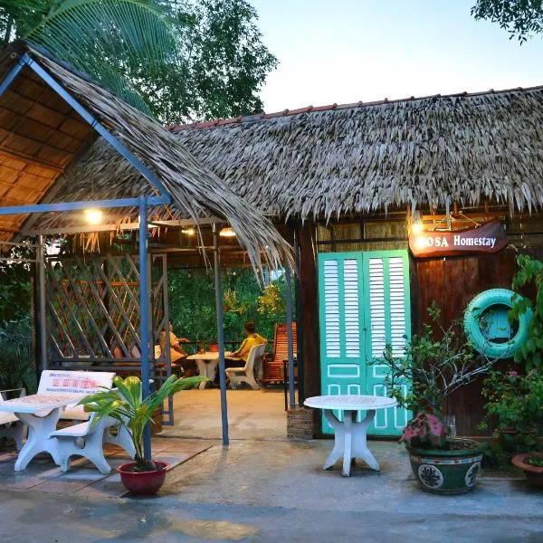BOSA Homestay - Mekong Riverside，位于芹苴的酒店