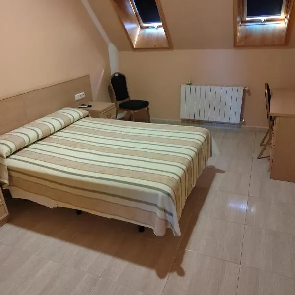 Hotel La Estrella de Castillejo，位于Castillejo de Iniesta的酒店