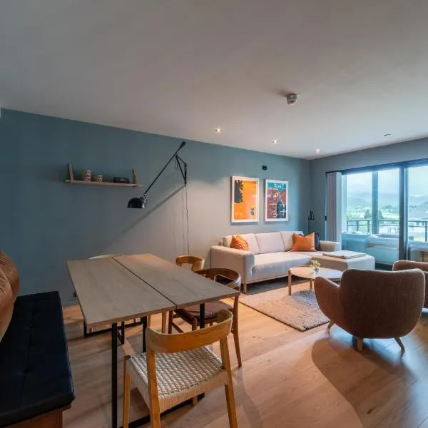 Modern Apartment close to Leknes，位于莱克内斯的酒店