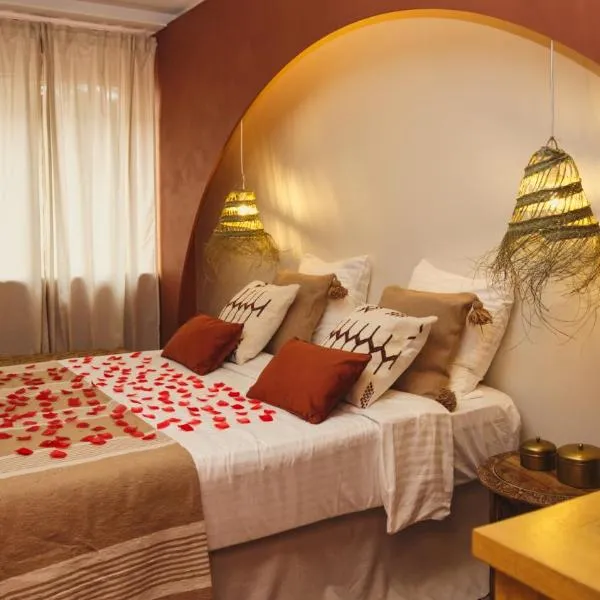 Suite Luxueuse Jacuzzi Hammam Marrakech by Noma，位于圣艾蒂安的酒店