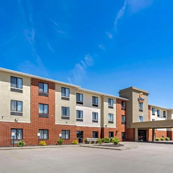 Comfort Suites Merrillville near US 30，位于梅里尔维尔的酒店