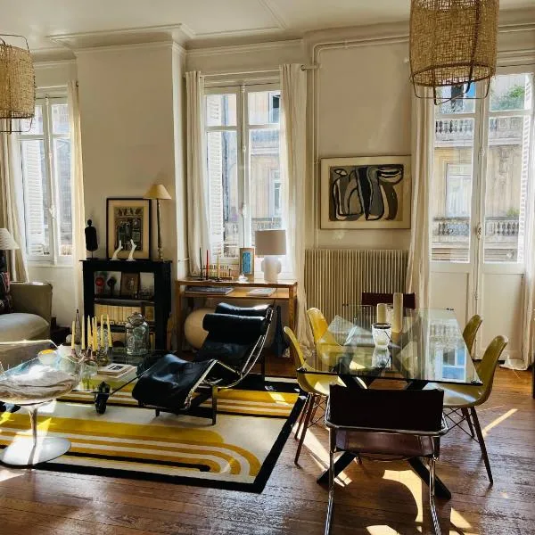 Bel appartement terrasse，位于波尔多的酒店