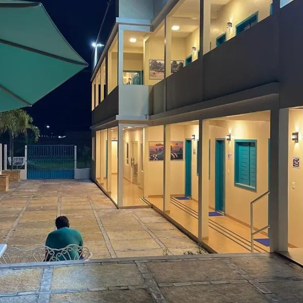 Voar Pousada，位于巴雷里尼亚斯的酒店