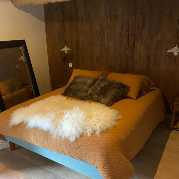 L'Ecurie, gîte du Haut，位于Baguer-Pican的酒店