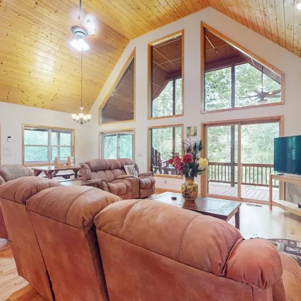 Talking River Chalet，位于墨菲的酒店