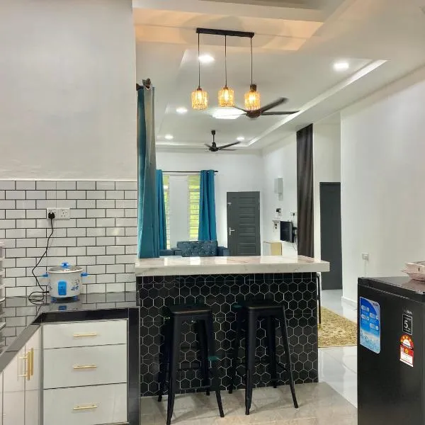 Tulip's Homestay Kuala Berang-FREE WIFI，位于Kuala Berang的酒店