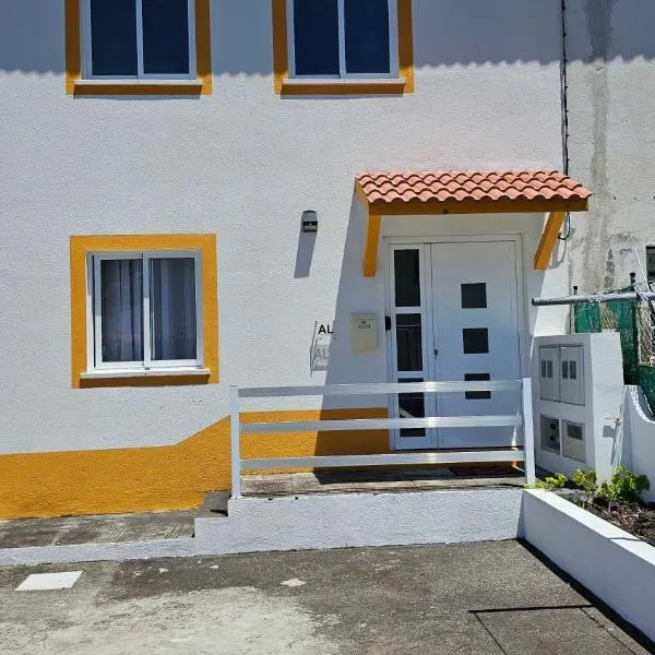 Casa entre os Morros RRAL nº 4522，位于Rosais的酒店