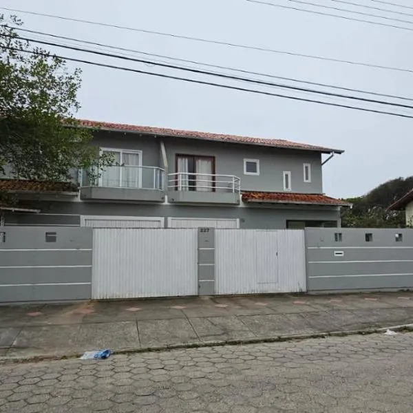 Residencial Beira Mar，位于弗洛里亚诺波利斯的酒店