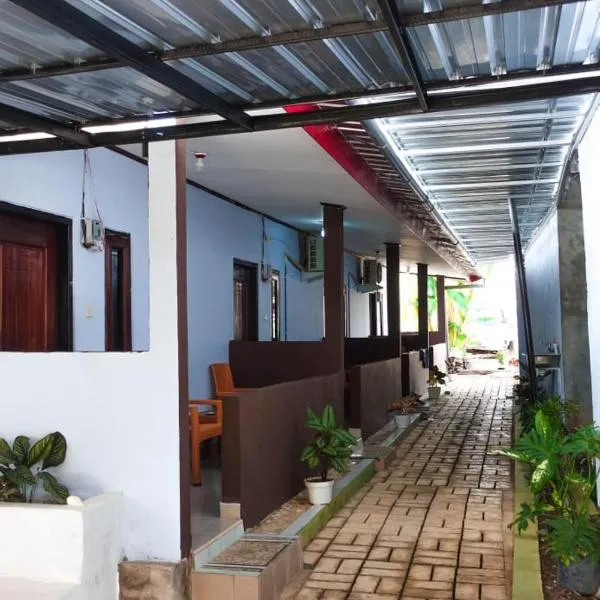 Angel homestay and shop，位于Dompu的酒店