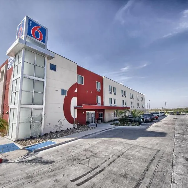 Motel 6-Weslaco, TX，位于韦斯拉科的酒店