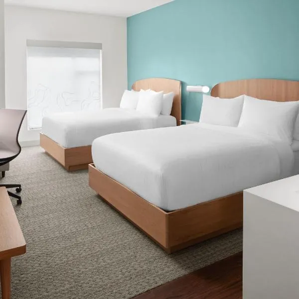 Element by Marriott Charlotte Uptown，位于夏洛特的酒店