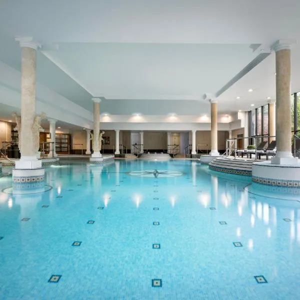 Delta Hotels by Marriott Manchester Airport，位于霍尔的酒店
