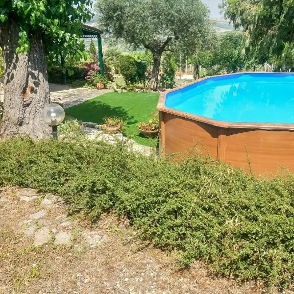 Villa Ada - Sannio，位于托雷翠索的酒店