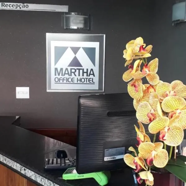 Martha Office Hotel，位于巴乌鲁的酒店